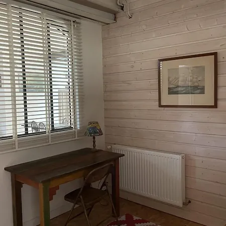 Spacious House Near Harbour Ferienhaus *