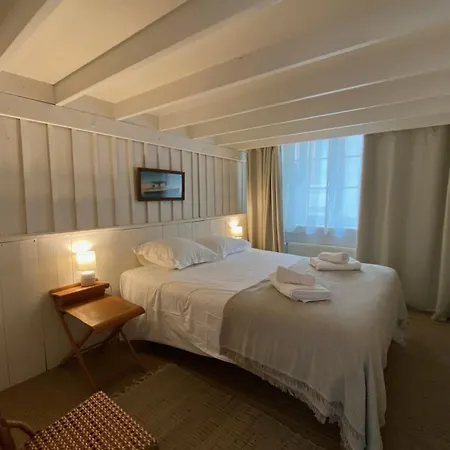 Spacious House Near Harbour *